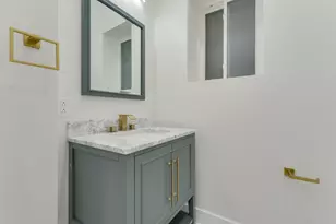 4917 S Washington Park Ct, Chicago, IL 60615 - Photo 12