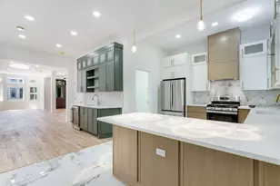 4917 S Washington Park Ct, Chicago, IL 60615 - Photo 6