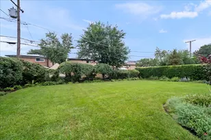 3805 W Jarlath St, Lincolnwood, IL 60712 - Photo 22