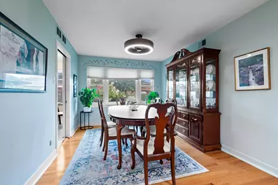 3805 W Jarlath Street, Lincolnwood, IL 60712 - Photo 6