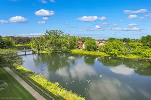 201 Lake Hinsdale Dr, Willowbrook, IL 60527 - Photo 20