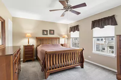 530 Lincoln Station Drive #530, Oswego, IL 60543 - Photo 12