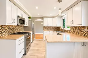 1106 Westfield Ln, Schaumburg, IL 60193 - Photo 6