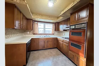 8913 Central Avenue, Oak Lawn, IL 60453 - Photo 4