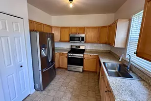 1793 Delta Dr, Aurora, IL 60503 - Photo 6