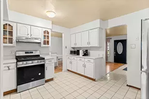 1114 185th Pl, Homewood, IL 60430 - Photo 16