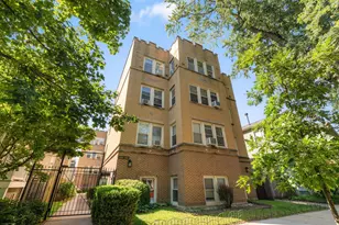 5060 N Claremont Ave, Chicago, IL 60625 - Photo 1