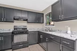 1512 Lincoln Pl, Calumet City, IL 60409 - Photo 6