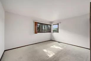 3N565 Crown Rd, Elmhurst, IL 60126 - Photo 16