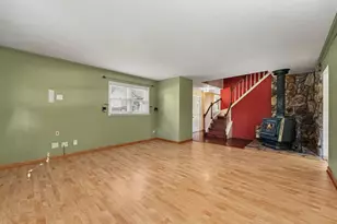 40W630 Atchison Dr, Hampshire, IL 60140 - Photo 6