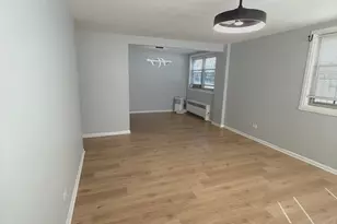 6700 S Paxton Ave, Chicago, IL 60649 - Photo 12