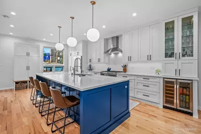 2948 W Belden Avenue, Chicago, IL 60647 - Photo 4