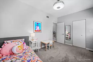 2948 W Belden Ave, Chicago, IL 60647 - Photo 18