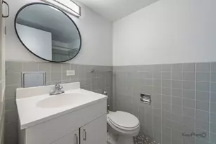 850 N Dewitt Pl, Chicago, IL 60611 - Photo 20