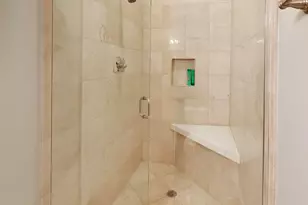 1353 W Grand Ave, Chicago, IL 60642 - Photo 26