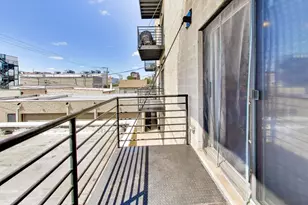 1353 W Grand Ave, Chicago, IL 60642 - Photo 16