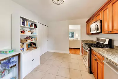 6001 Ross Drive, Woodridge, IL 60517 - Photo 14