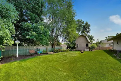 6001 Ross Drive, Woodridge, IL 60517 - Photo 32
