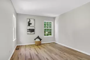 932 Chase Ct, Gurnee, IL 60031 - Photo 12