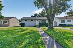 3317 Fairview Ave, South Chicago Heights, IL 60411 - Photo 2