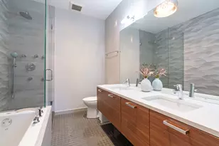 2506 N Rockwell St, Chicago, IL 60647 - Photo 12