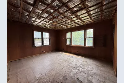 8545 S Euclid Avenue, Chicago, IL 60617 - Photo 12