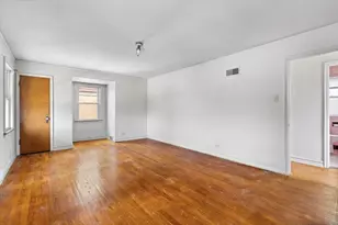 8423 S Wolcott Ave, Chicago, IL 60620 - Photo 12
