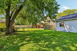 1087 Pheasant Run Ln, Aurora, IL 60504 - Photo 20