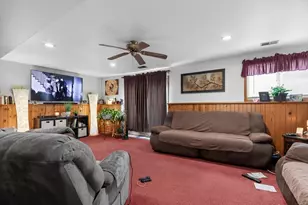 7060 Jacobs Rd, Macon, IL 62544 - Photo 18
