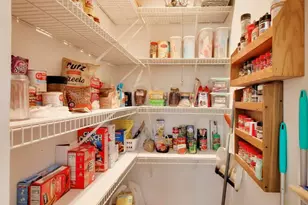 10238 W Wadsworth Rd, Beach Park, IL 60099 - Photo 18