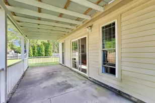 10238 W Wadsworth Rd, Beach Park, IL 60099 - Photo 42