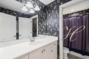 1907 Lynn Cir, Libertyville, IL 60048 - Photo 20