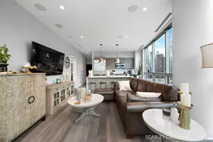 110 W Superior St, Chicago, IL 60654 - Photo 8