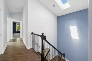 2041 N Whipple St, Chicago, IL 60647 - Photo 16