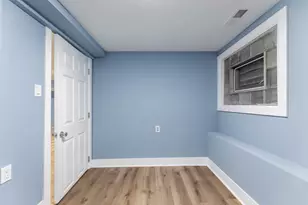 8333 S Baltimore Ave, Chicago, IL 60617 - Photo 12