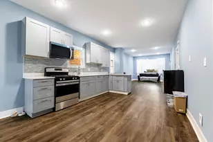 8333 S Baltimore Ave, Chicago, IL 60617 - Photo 4