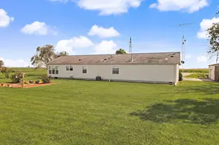 2225 E 1700th Rd, Brocton, IL 61917 - Photo 54