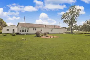 2225 E 1700th Rd, Brocton, IL 61917 - Photo 56