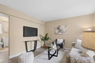 1711 W Estes Ave, Chicago, IL 60626 - Photo 4