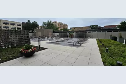555 W Cornelia Avenue #1909, Chicago, IL 60657 - Photo 14