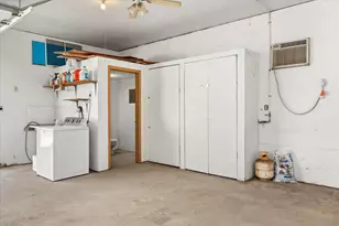 139 W Second St, Streator, IL 61364 - Photo 30