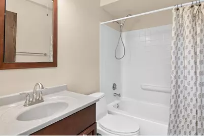 215 Edgebrook Drive, Bloomingdale, IL 60108 - Photo 16