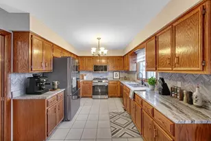 3226 Mallard Dr, Homewood, IL 60430 - Photo 14