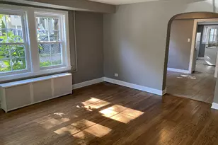 3136 N Paulina St, Chicago, IL 60657 - Photo 2