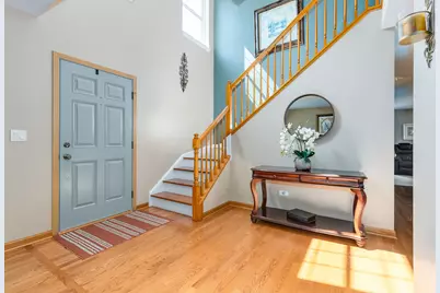 732 Brita Trail, Minooka, IL 60447 - Photo 2