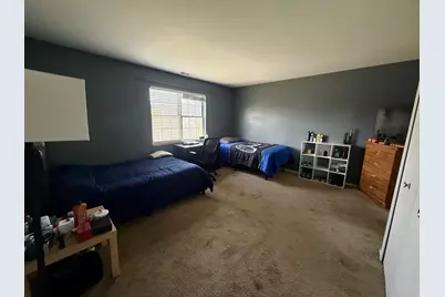 510 Meadow Hill Lane, Round Lake Beach, IL 60073 - Photo 12