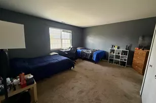 510 Meadow Hill Ln, Round Lake Beach, IL 60073 - Photo 12