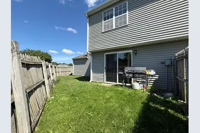 510 Meadow Hill Lane, Round Lake Beach, IL 60073 - Photo 18
