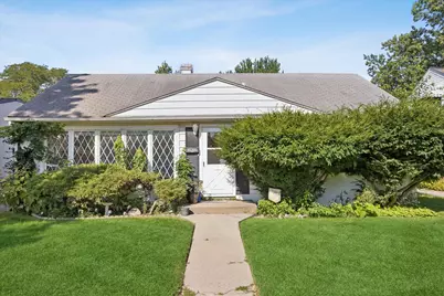 3922 Elm Avenue, Brookfield, IL 60513 - Photo 1