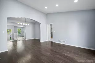 3023 Saganashkee Ln, Naperville, IL 60564 - Photo 14